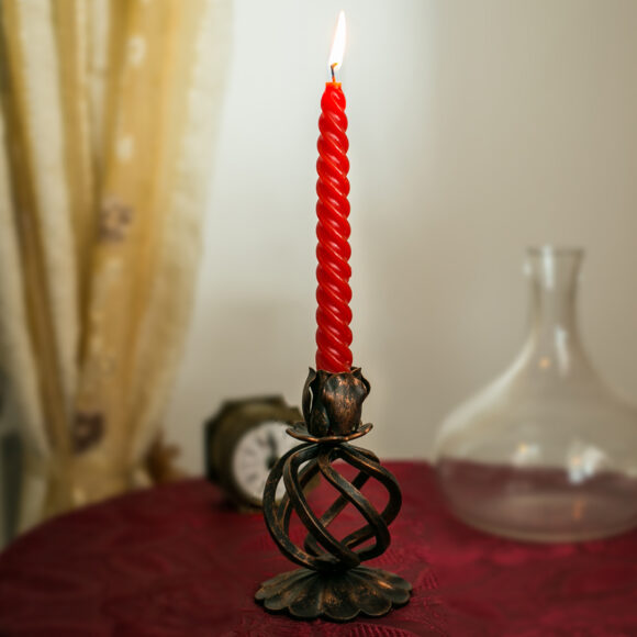 Candeliere da appoggio in ferro con decoro tondo-0