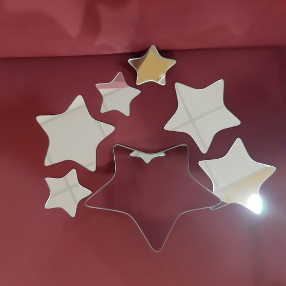 Set di specchi a forma di stelle di varia dimensione-0