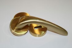 Maniglia oro mat satinato per porta interna - mezza destra - COLOMBO MADI -751