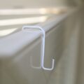 GANCIO per tenda senza fori BIANCO, gancio per serramenti in PVC e legno sp. mm. 19/21 - Gancio lungo-0