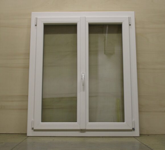 Finestra in PVC bianco pellicolato a 2 ante-0