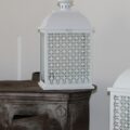 Lanterna in metallo Bianco traforato a base rettangolare cm. 20 x 15,5 x 37,5 - 41,5 H-0