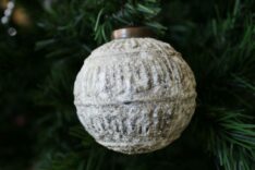 Palline di Natale in vetro Bianco - Bianco anticato - Decoro natalizio - forme e dimensioni varie-1793
