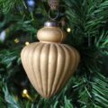 Pallina di Natale in vetro Colore Oro Decoro natalizio forma Pigna Oro Anticato da Ø 10 cm. -0