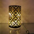 Lampada porta tealight in vetro decorato con luci a led – Nero/Oro con decoro -0