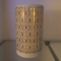 Lampada porta tealight in vetro decorato con luci a led – Bianco/Oro con decoro -0