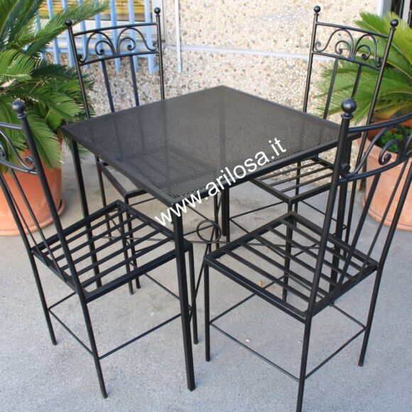 Tavolo in ferro quadrato con piano in lamiera traforata - colore Nero-2118