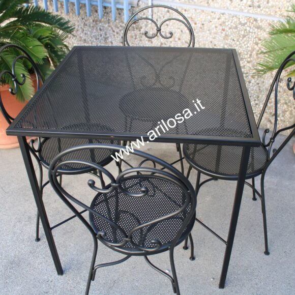 Tavolo in ferro quadrato con piano in lamiera traforata - colore Nero-2119